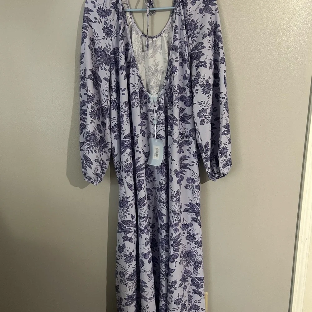Hill House Blue and White Tie Front Long Sleeve Sundress‎ - Picture 7 of 7